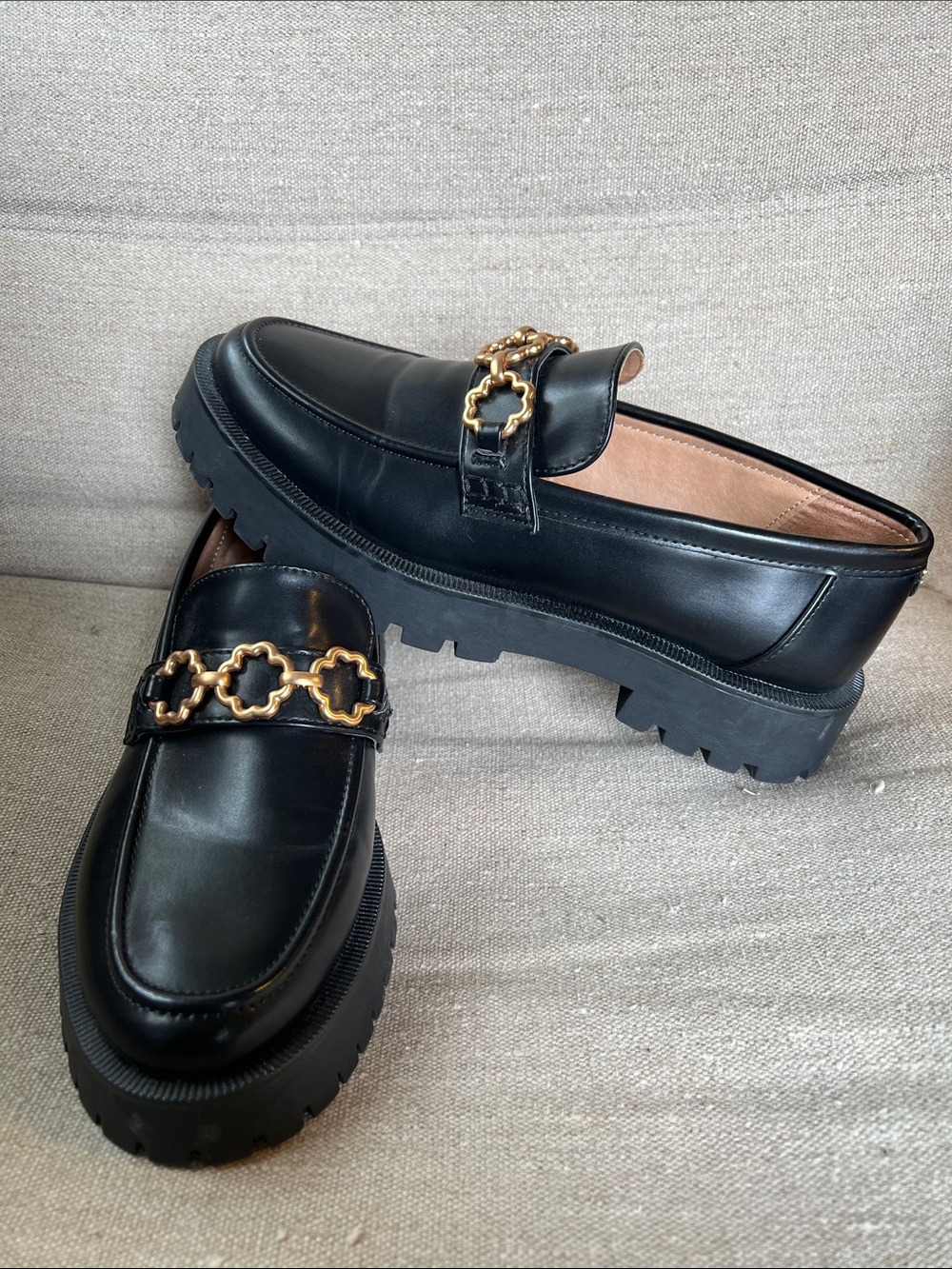 Sam & Libby Black Leather Loafers with Gold Chain Accent